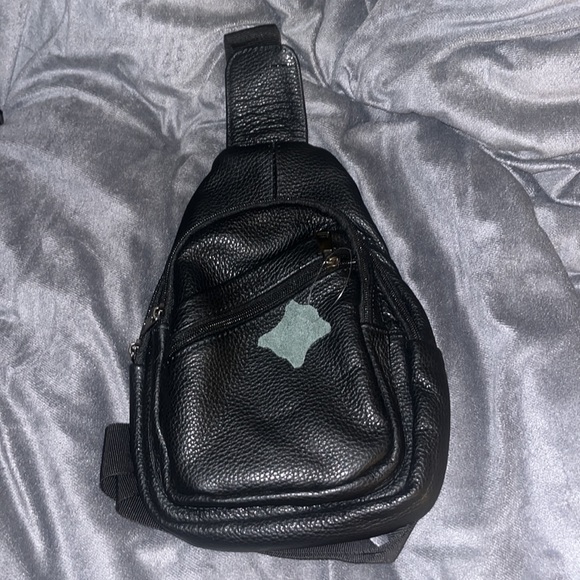 Men’s shoulder Bags - Picture 2 of 7